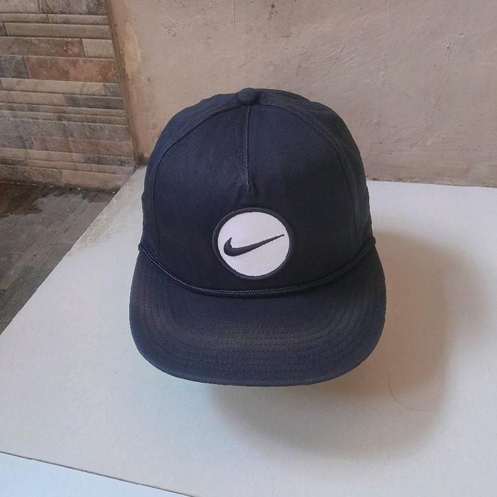 TOPI SNAPBACK ROPEHAT NIKE VINTAGE
