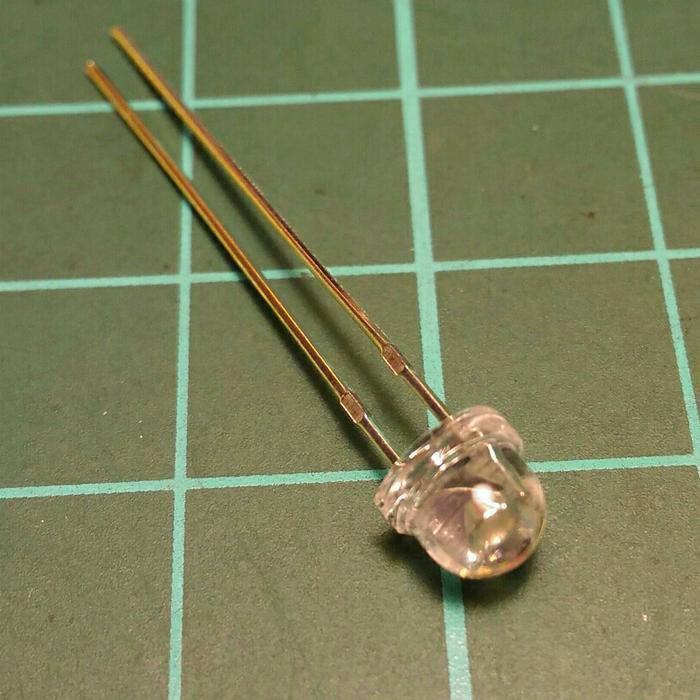 KR04473 5mm WHITE LED Straw Hat (Superbright) // H16