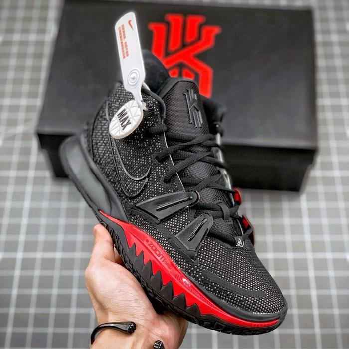 Sepatu Kyrie 7 EP Bred Black Red