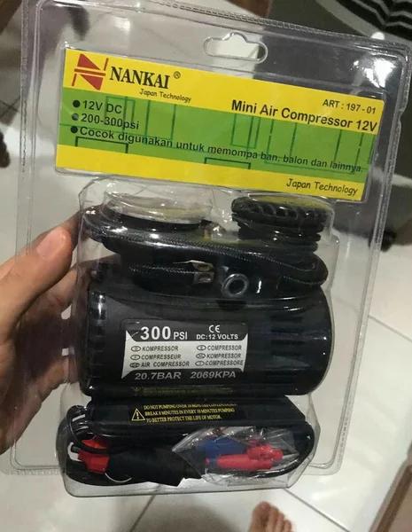Pompa Ban Mini Elektrik Compresor kompresor mini mobil motor air compressor listrik kecil