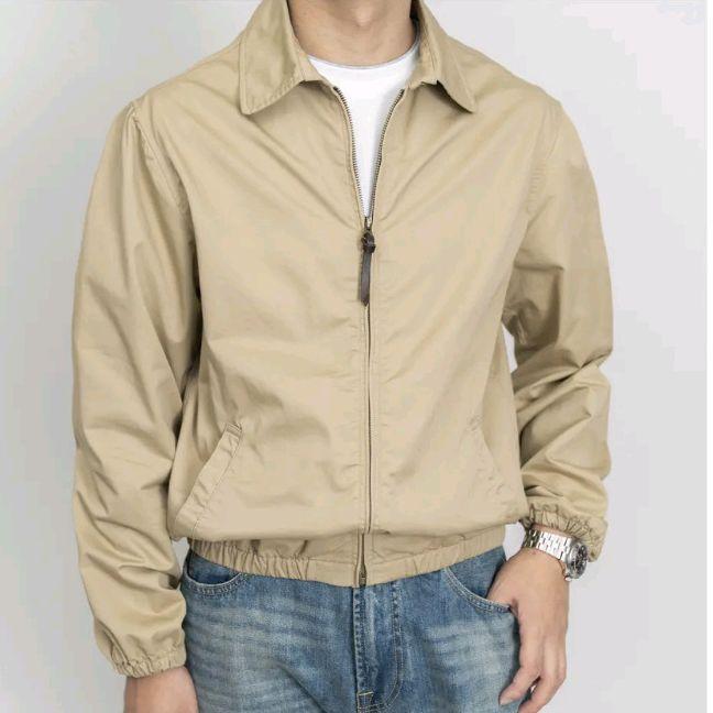 JAKET BOMBER VINTAGE PRIA KEREN POLOS SIMPLE BAHAN KATUN Warna Beige untuk Gaya Simple Anda Wanita W