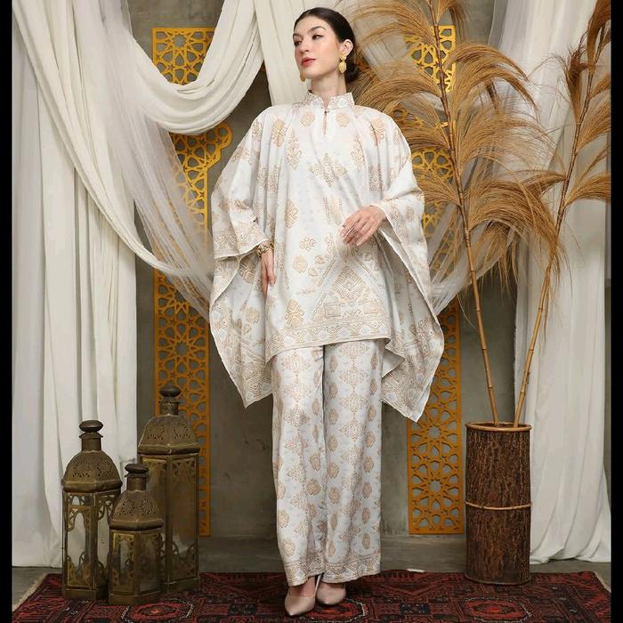 Setelan Celana Ivory | Setelan Celana Putih | Kebaya Teracota | Tunik Ivory | Setcel Kebaya | One Se