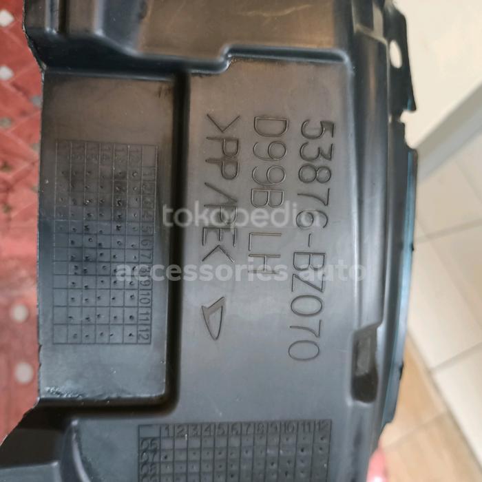 Liner Fender Spakbor Depan Rush Terios Tahun 2019 Up