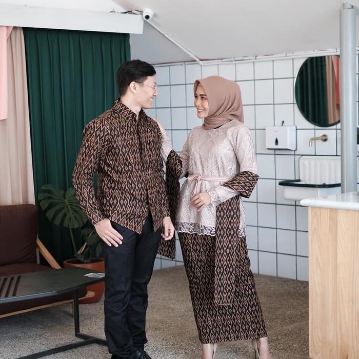NK BATIK Couple Set Kebaya XIAO Serambit  Cream  Jumbo Furing