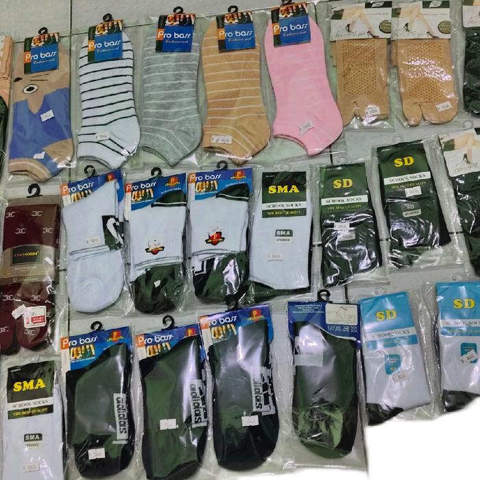 kaos kaki/sarung tangan/anita/afif/spon cuci piring