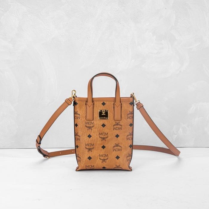 MCM ESSENTIAL MINI TOTE BAG