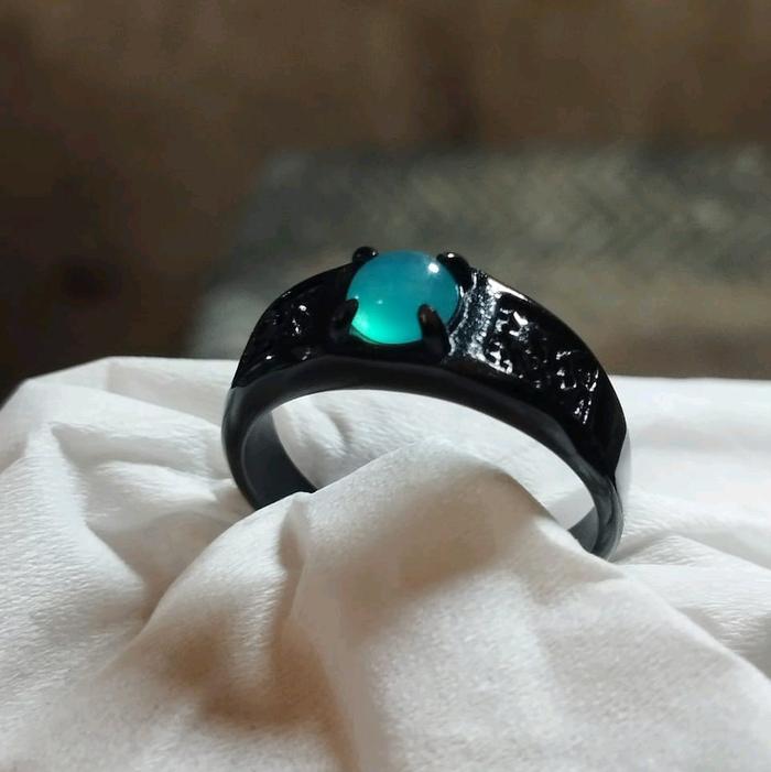 cincin batu bacan doko kristal ring titanium hitam