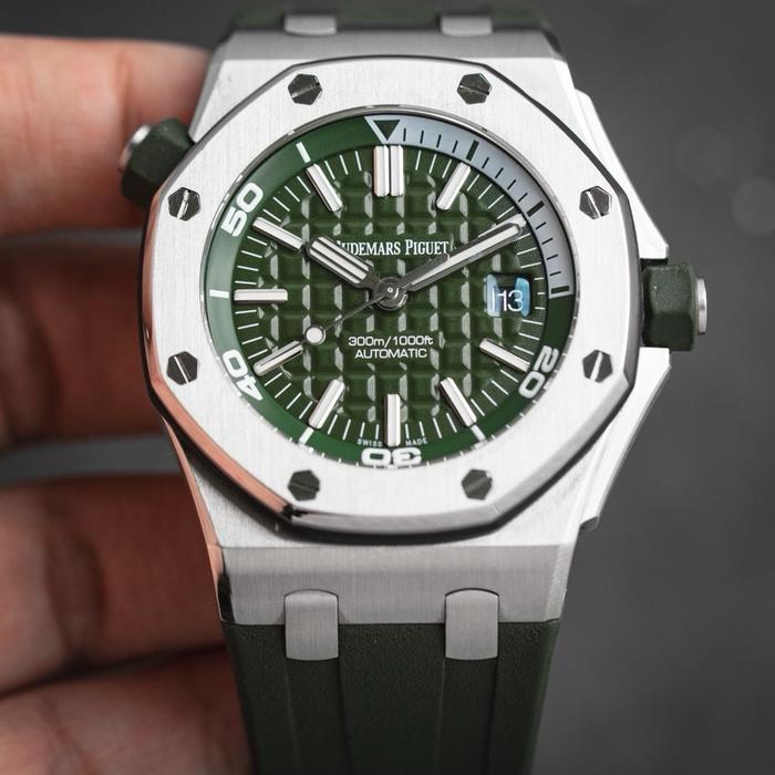 2ND AP ROO DIVER STEEL 15710ST GREEN DIAL by JF