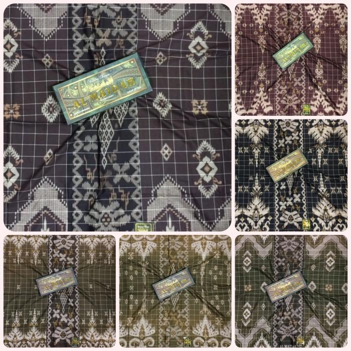 Sarung Al Maidah Rayon Kembang Batu
