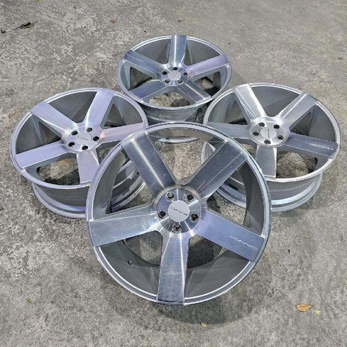 velg ring 22 kmc mc5 pcd 5x114