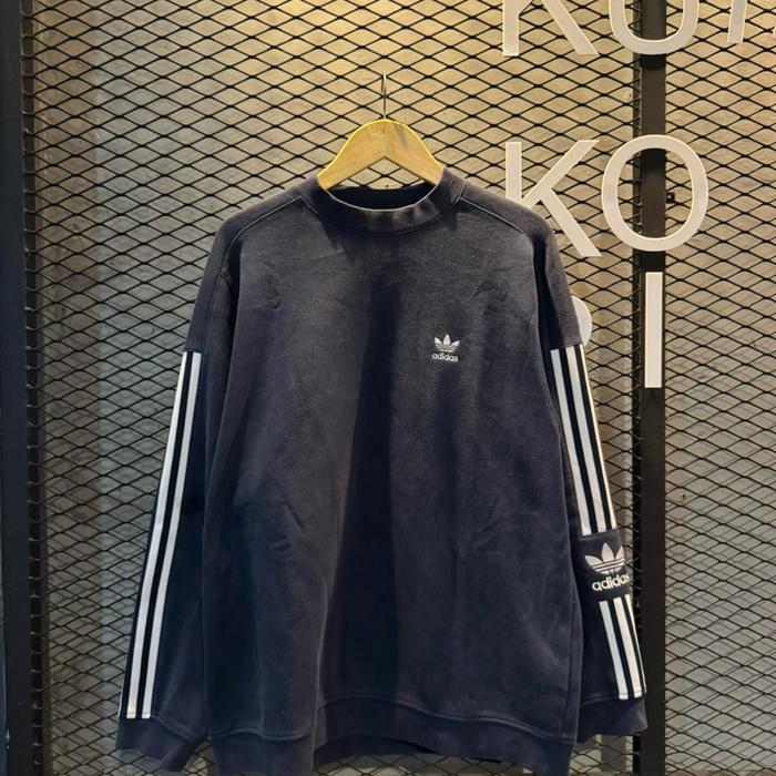 Switter adidas original preloved