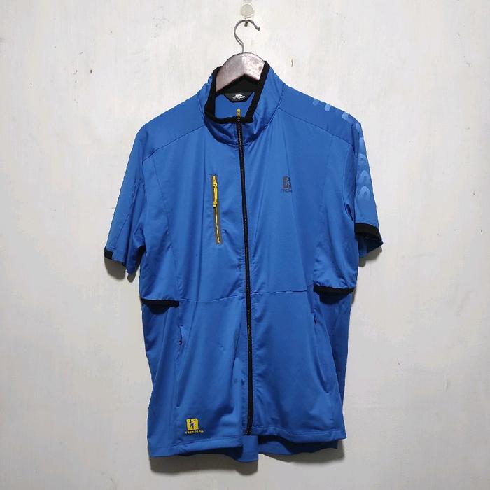 Tracktop Trespass  Size : L lengan pendek