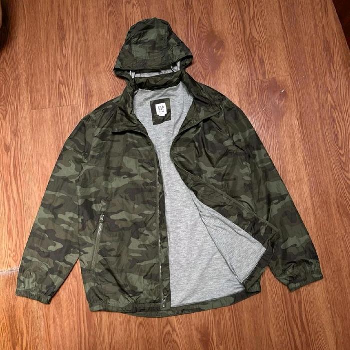 windbreaker hidden hoodie outdoor jacket GAP camo