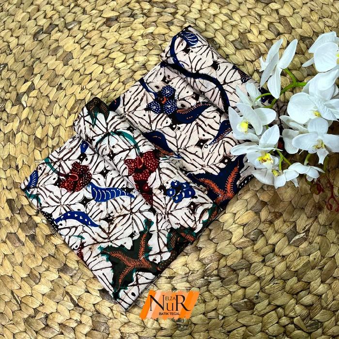 Nur Elza - Batik Tulis Klasik Motif Cempaka Putih