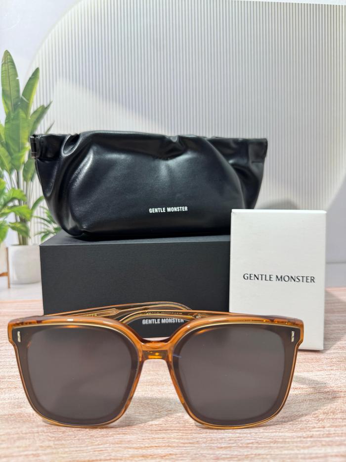 Kacamata Gentle Monster Frida R. Fashionable Stylish Anti UV Original