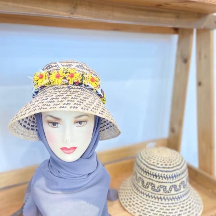 Manika Kaltim - Topi Full Rotan Khas Dayak Kalimantan Pria & Wanita