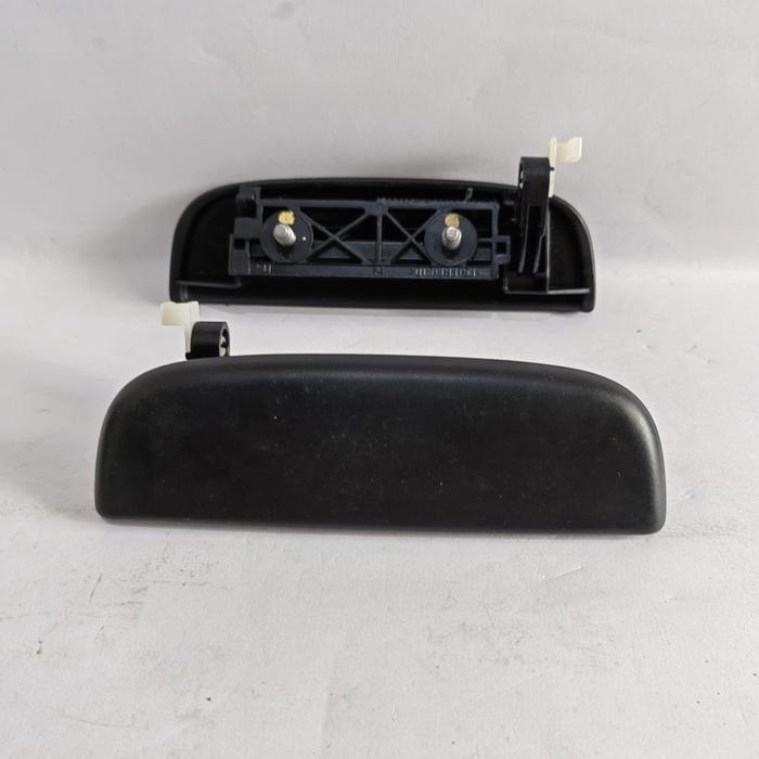 Handel Luar RH Handle Pintu Luar Kanan New Carry APV Mega Carry Ori