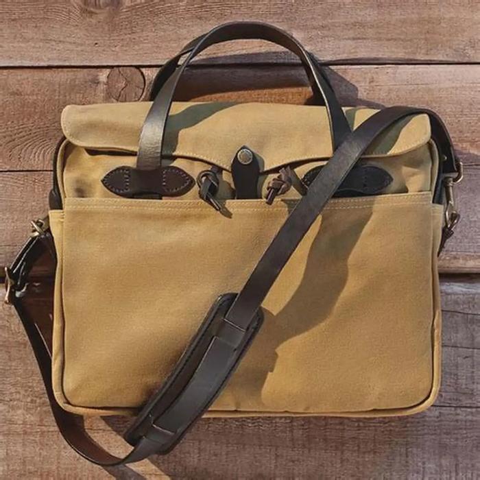 Filson Tas 11070256 - Rugged Twill Original Briefcase - Tas Bisnes Asli Buatan USA dengan Kualitas I