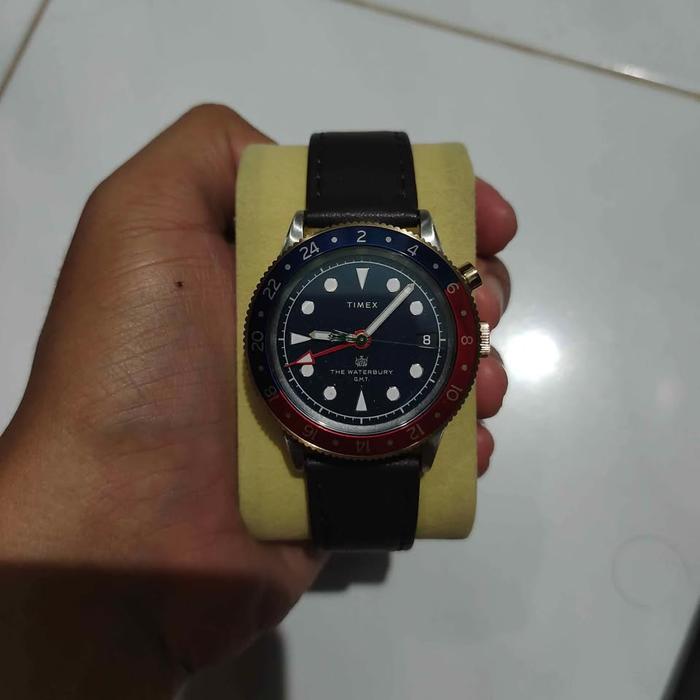 Jam Tangan Pria Timex Waterbury TW2U90500 Like New Preloved