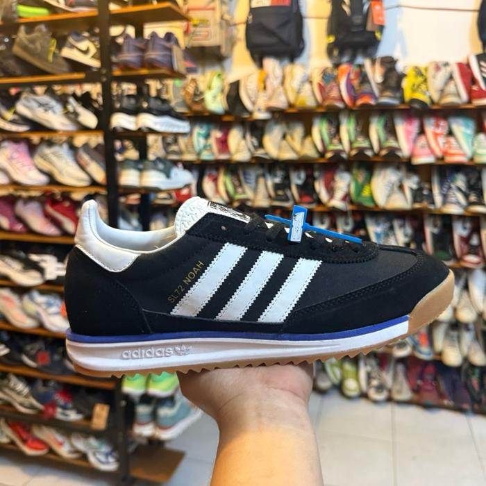 Sepatu Sneakers Kasual Pria Adydaz SL-72 Noah Black White Size 45.5 Pernah Dipakai