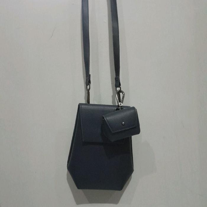 Tas slempang mini preloved Digimap