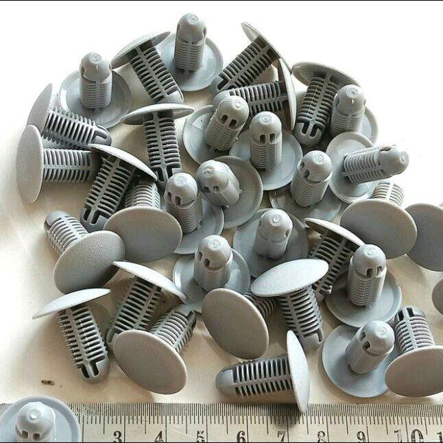 kancing plafon mitsubishi ps canter original mk405364