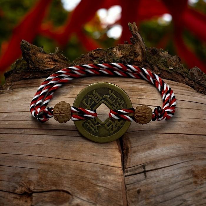 Gelang Padmadatu - Tridatu dengan Biji Genitri dan Coin Dynasty Kuno Asli Khas Bali