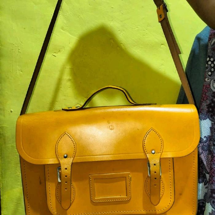 Satchel Cambridge authentic