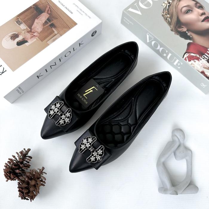 FIOR LOTUS AR 22  Ballevina Pointed Toe Flats, Sol Full Rubber Anti Slip, Casual & Elegan, Sepatu Ke