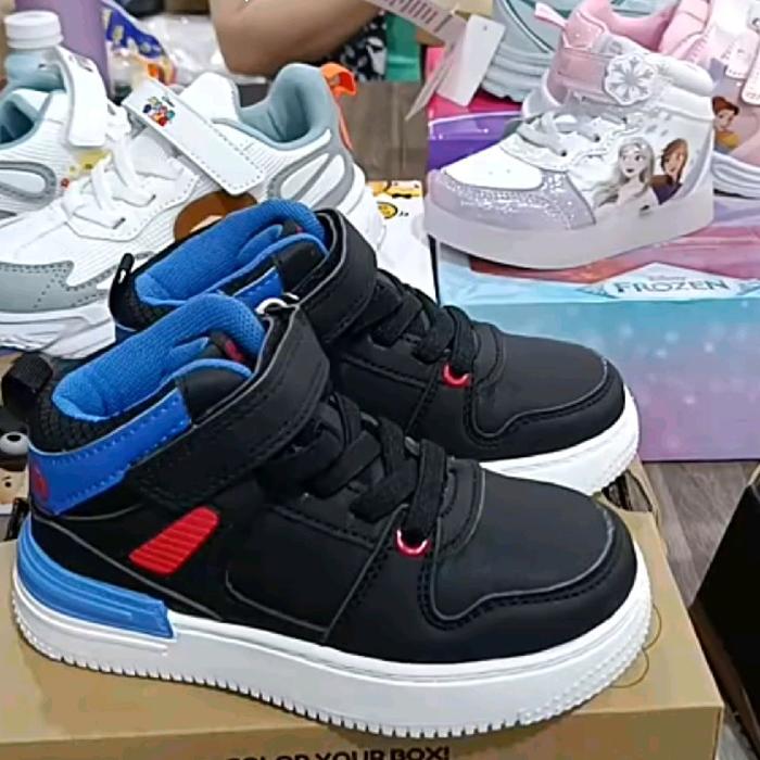 Bubble gummers original sepatu anak unisex dengan desain sporty dan warna hitam biru cocok untuk ana