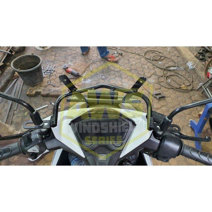 Breket visor pangkon Visor Honda new vario 150 2018
