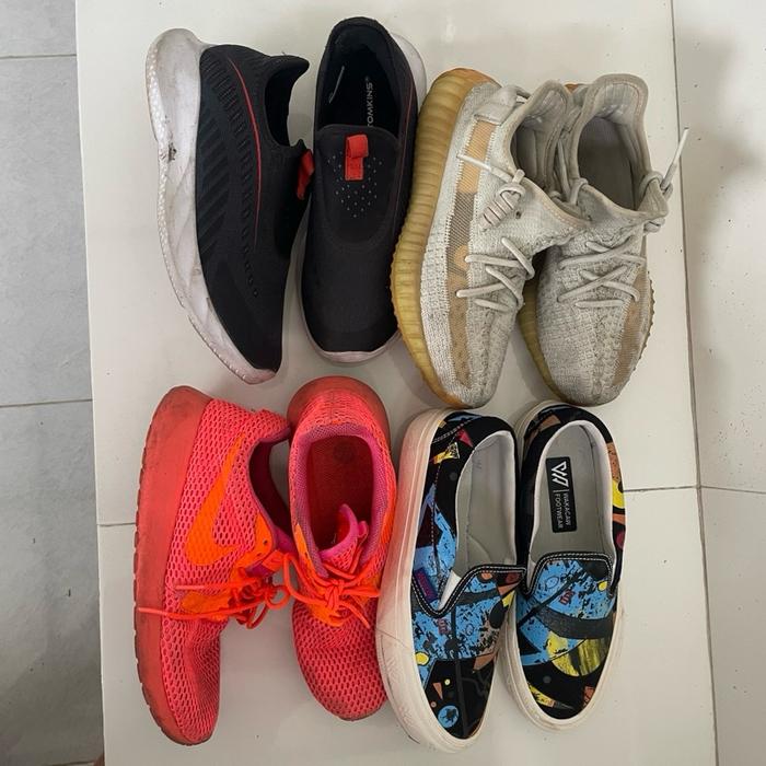 Borongan 4 sepatu Size 36 Second