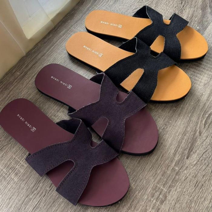 Sandal Memes By IsrinIsranStore