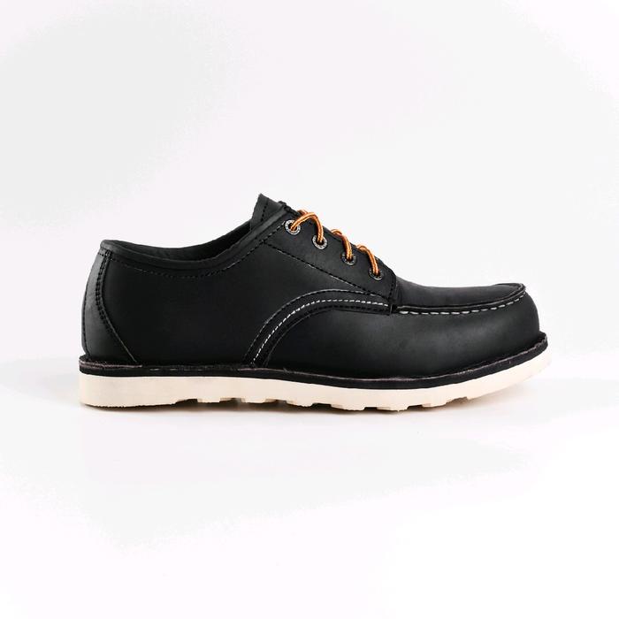 Piede - Campo Series Moctoe 4 Hole Shoes