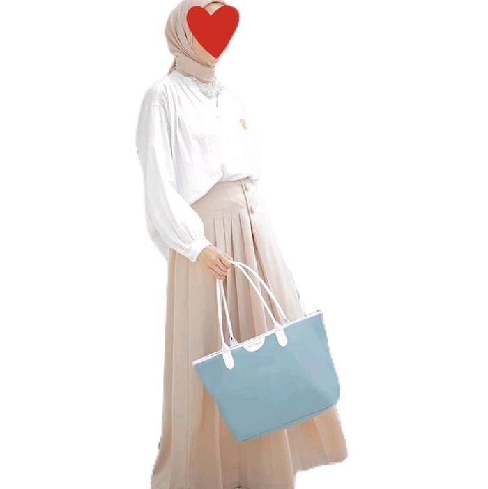 Neyna Grizelle Tote Bag Uranian Blue Tas Tangan Bahu Wanita Dewasa Bahan Nylon Tahan Air Kapasitas B