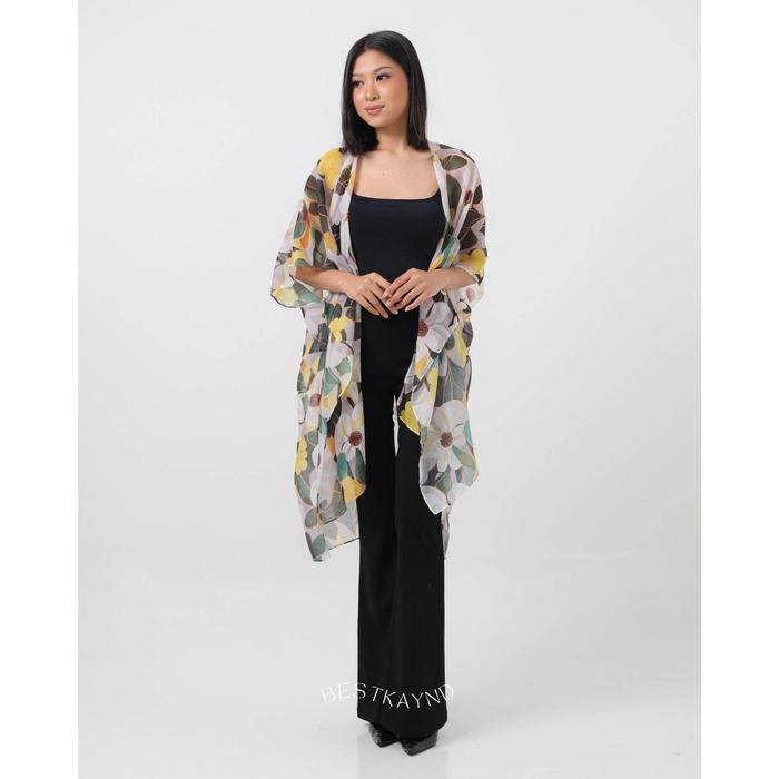 Serafine Outer by The Best Kaynd