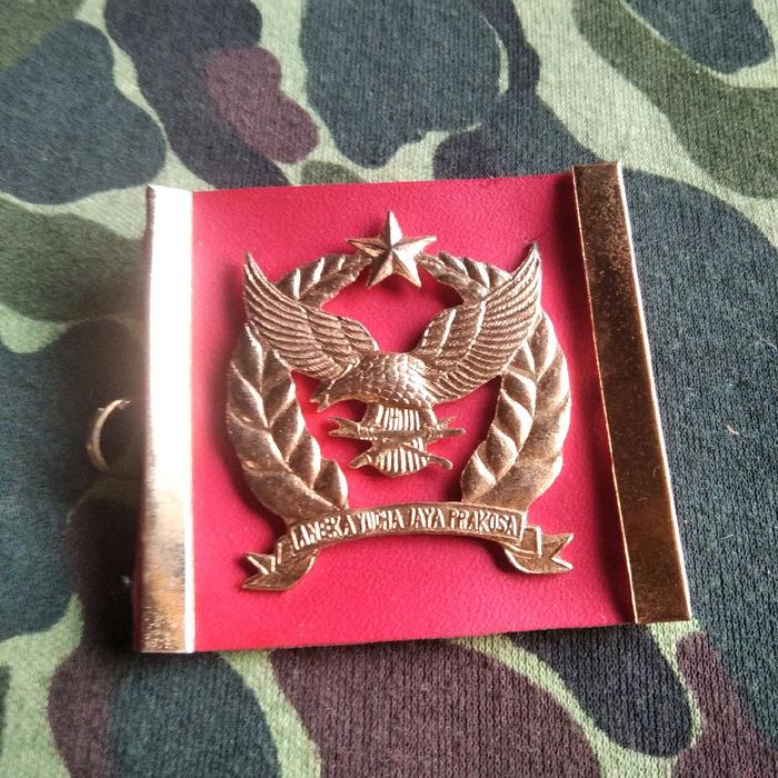 pin tentara jadul emblem baret yonif 141 ajyp kodam sriwijaya sumatera selatan pin baret tentara jad
