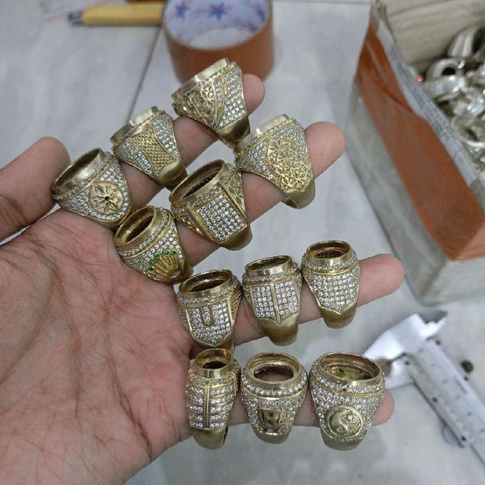 Syahira Ring Kuningan Sari