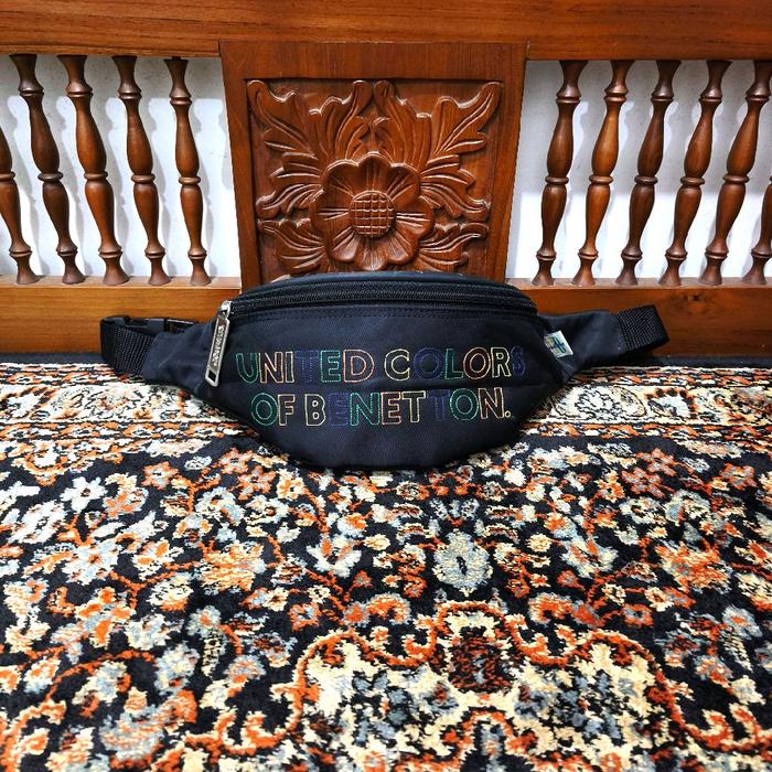 tas waist bag united colors of Benetton