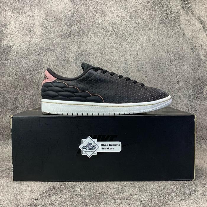 Sepatu Second Air Jordan 1 Centre Court 'Black Pink' Size 40,5 insole 25,5 cm Original Guarantee 100