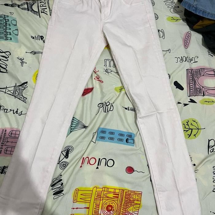Celana second UNIQLO putih/ celana jeans second MURAH