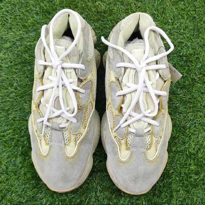 SEPATU SECOND ADIDAS YEEZY 500