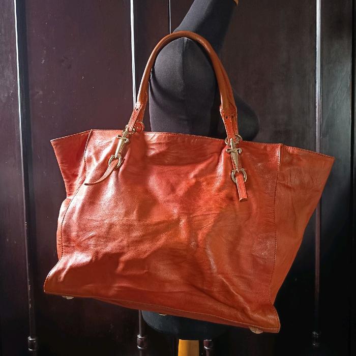 Tote Bag / Tas Tote / Shoulder Bag / Tas Bahu Ukuran Besar Kulit Asli Brand CESARE PACIOTTI Italy Or