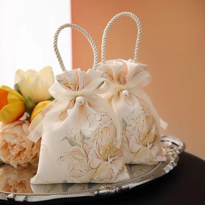 Korean Style Candy Pouch/ Pouch Serut Satin/ Pouch Serut/ Pouch Hampers/ Tas Travel Mukena/ Pouch Mu