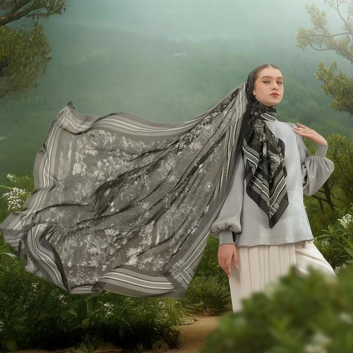 IVAN GUNAWAN PRIVE Jardin Black Scarf by IVAN GUNAWAN ORIGINAL - Hijab Jilbab Segi Empat Motif Hitam
