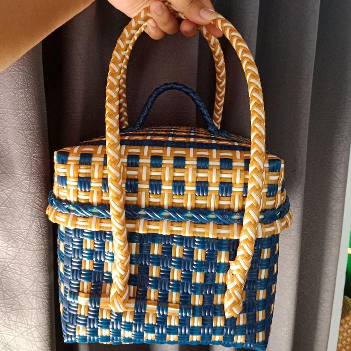 tas anyaman aban hajatan kubus bali