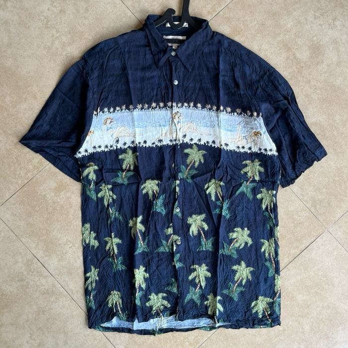 KEMEJA HAWAII NAVY SECOND Pria