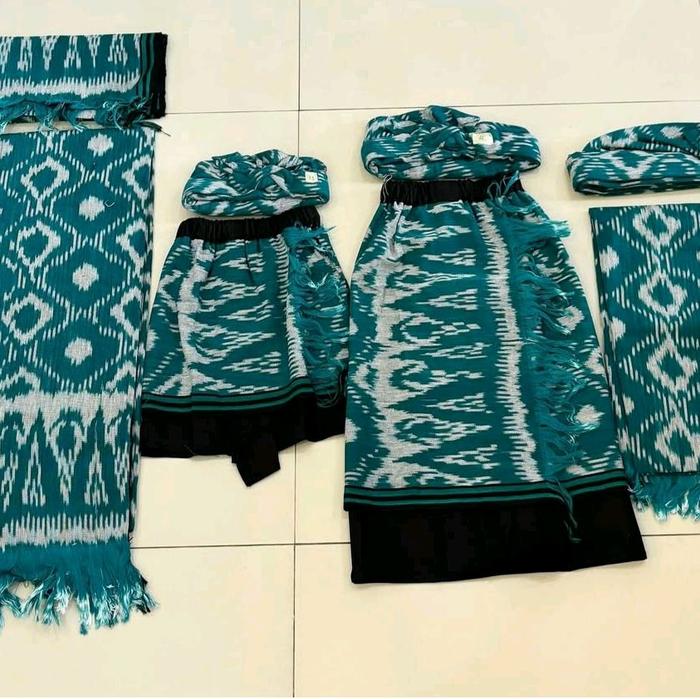 Kamen Bali set couple Keluarga New Motif Etnik Baju Adat Bali untuk Pria Wanita dan Anak-anak Desain