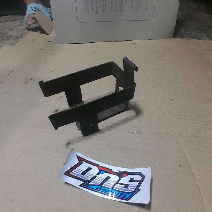 Tempat Aki Suzuki Rc100 Rc80 Bravo Original - Aksesori Motor