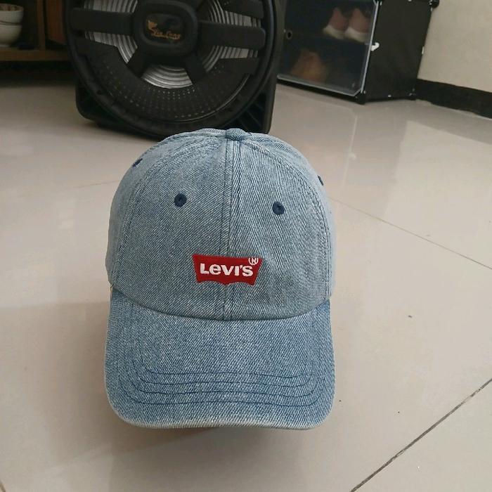 topi levis denim original